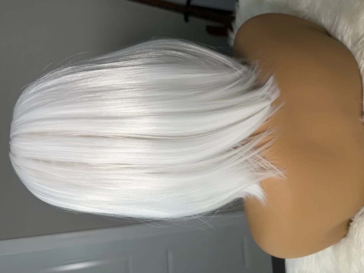 White Bob Wig, image 2 of 2